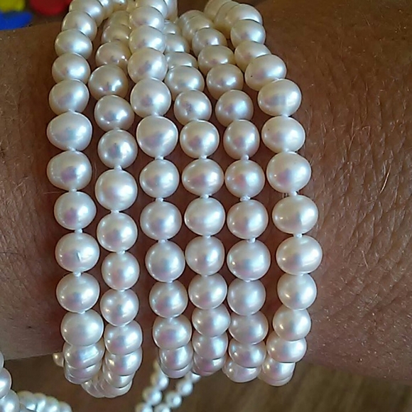 Perals - Picture 2 of 3